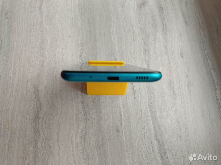 Samsung Galaxy M11, 3/32 ГБ