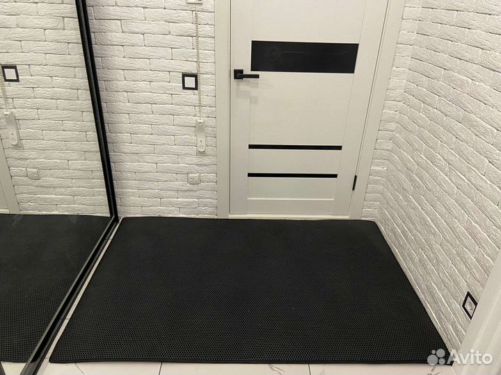 Ковер в прихожую