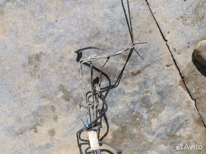 Тормозные и топливные трубки Nissan Almera G15