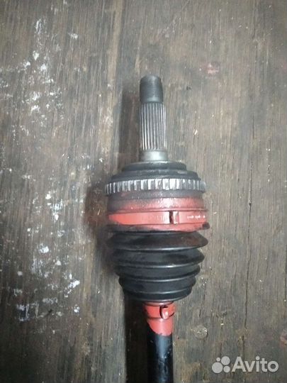 Привод передний левый Honda Stepwgn RF7