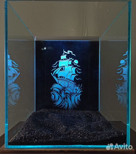 Эксклюзивный Аквариум 30 литров с гравировкой