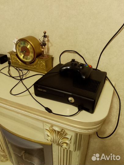 Xbox 360е прошит Фрибут.облочка Аврора+80игр