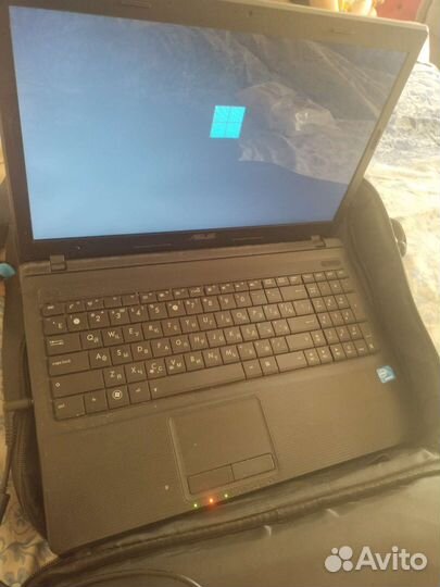 Ноутбук asus