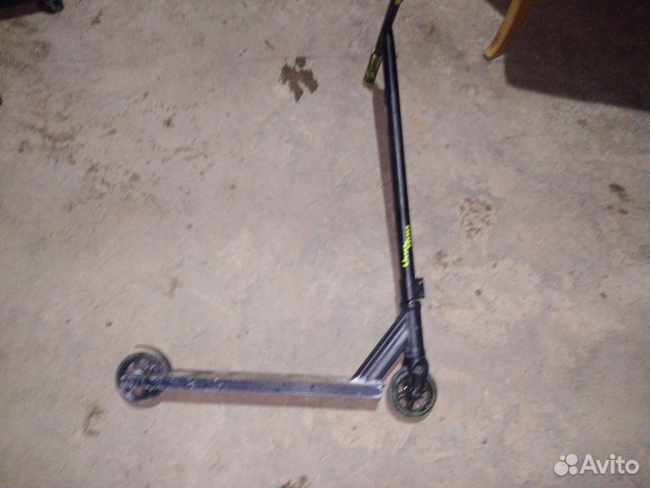 Трюковой самокат