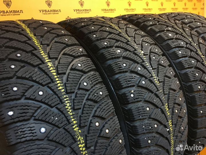 Nokian Tyres Hakkapeliitta 4 215/60 R16 95T