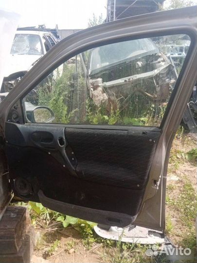 Дверь передняя Opel Vectra B 1997
