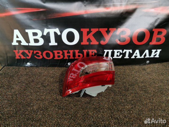 Фонарь правый Skoda Rapid С 2012-2020