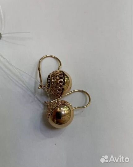 Золотые серьги 585