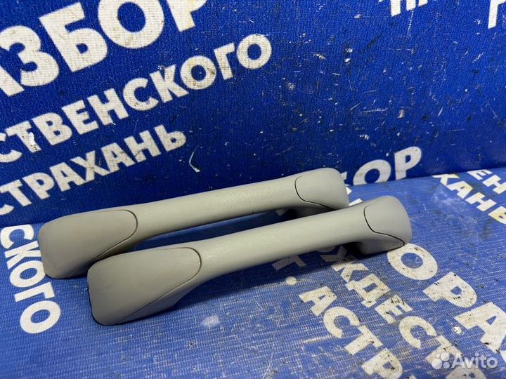 Ручка потолка Renault Logan 2 седан 2019