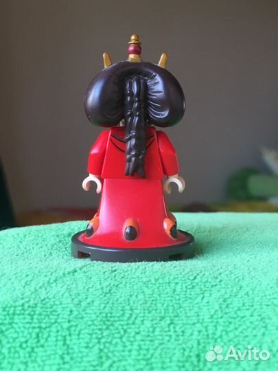 Минифигурка Lego Queen Amidala sw0387