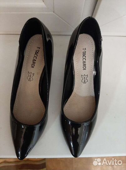 Туфли женские 36 размер,лакированные