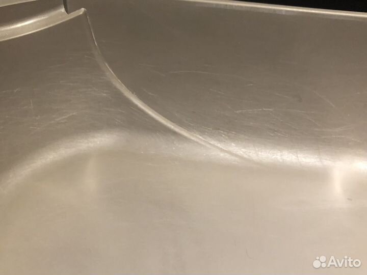 Туалет для кошек угловой