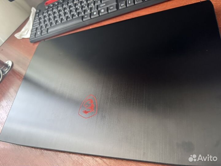 Игровой ноутбук msi-17F4