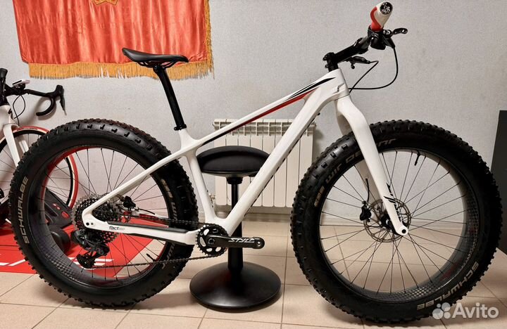 Фэт байк Specialized