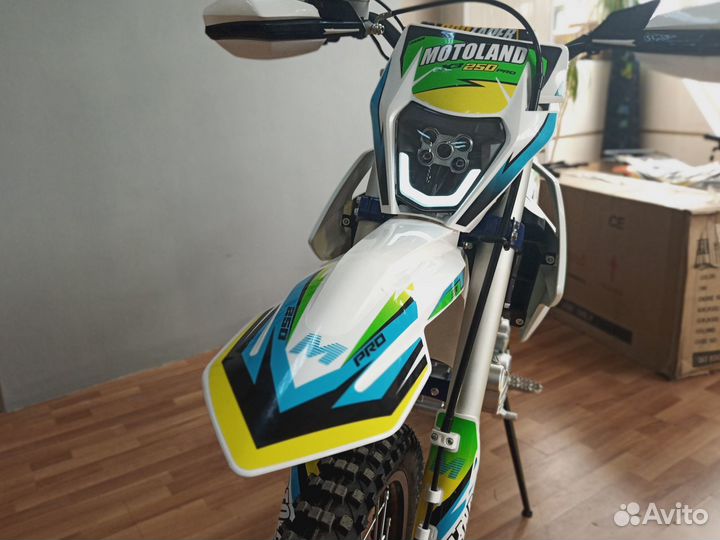 Motoland x3 250 (GR2, Avantis A5, Fidelis S2)