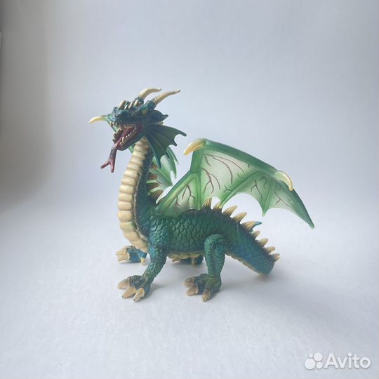 Дракон, коллекционная фигурка