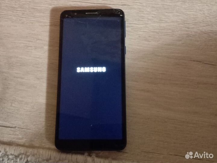 Samsung Galaxy A01 Core, 16 ГБ