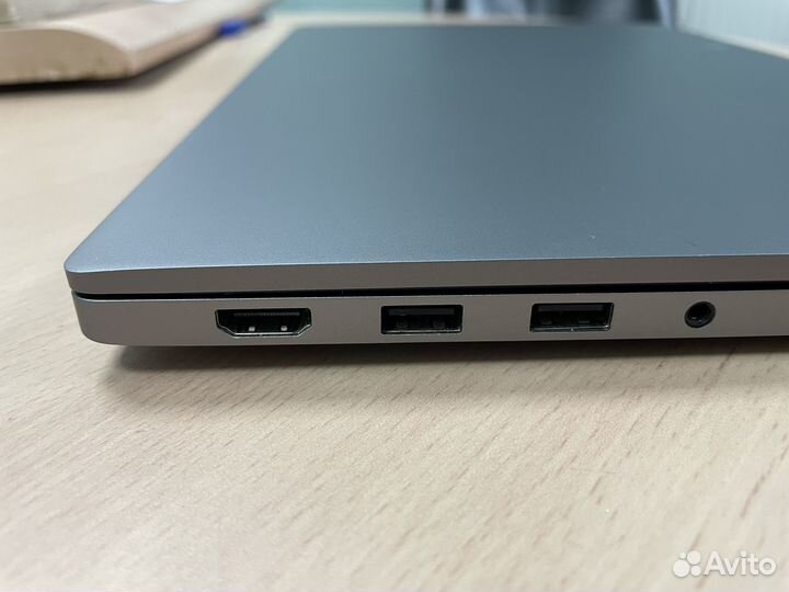 Xiaomi notebook pro 15.6 (i7, 16gb, дискрентная)