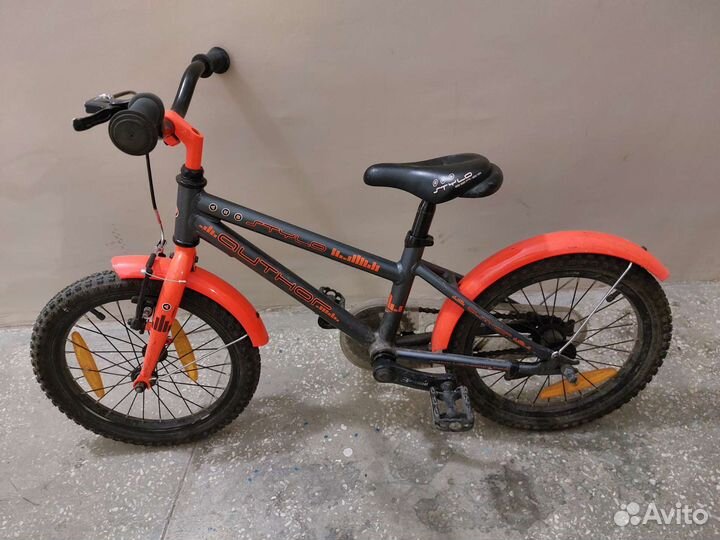 Детский велосипед 16