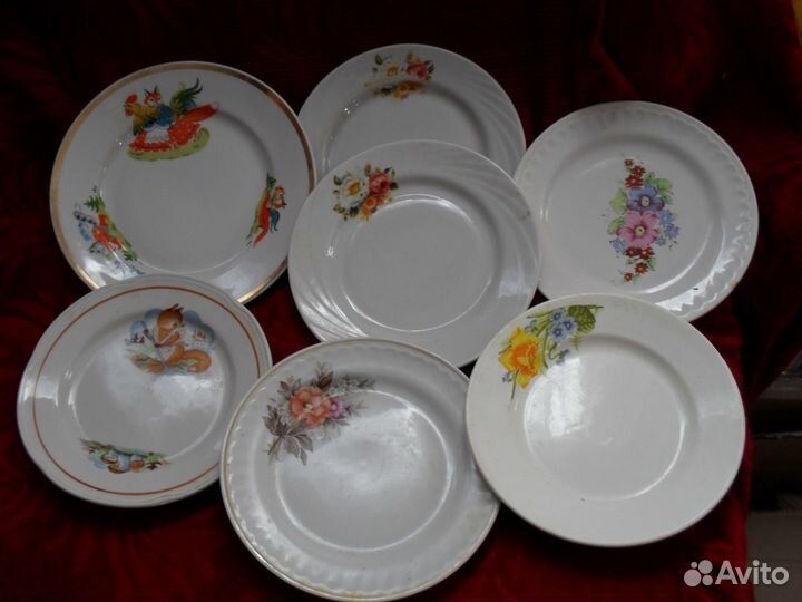 Блюда,тарелки, чашки,блюдца,кружки,дл торта бдюдо