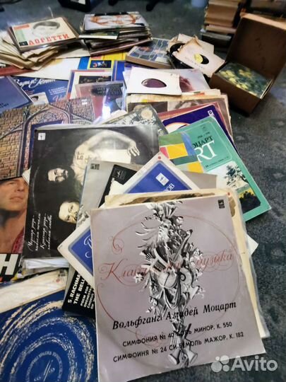 Виниловые пластинки очень много разных