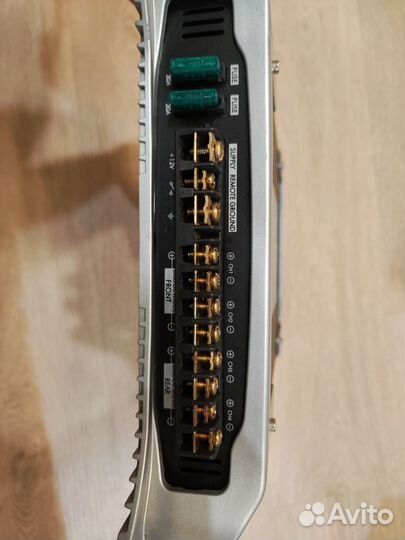 Усилитель Blaupunkt GTA 475+Сабвуфер kicx icq 300b