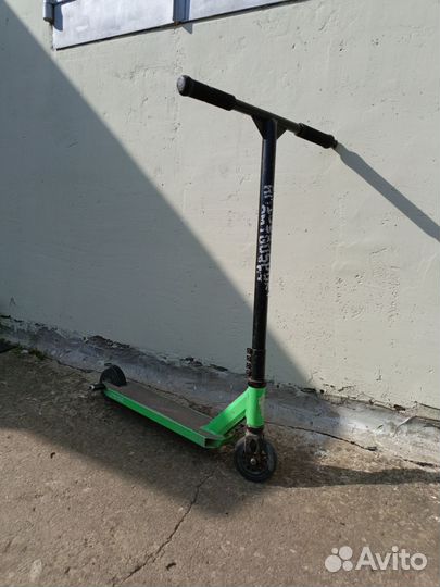 Трюковой самокат