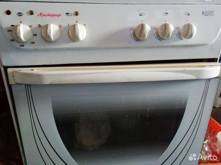 Плита комбинированная (газовая и электрическая)