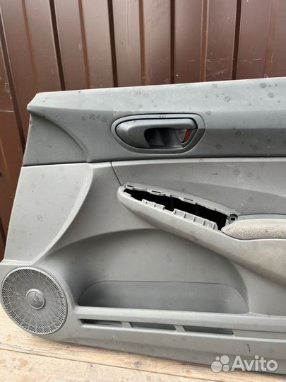 Карта двери передняя правая Honda Civic 4D 1.8