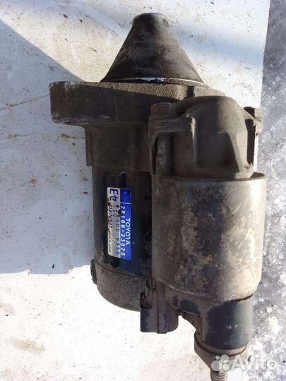 Запчасти на toyota platz