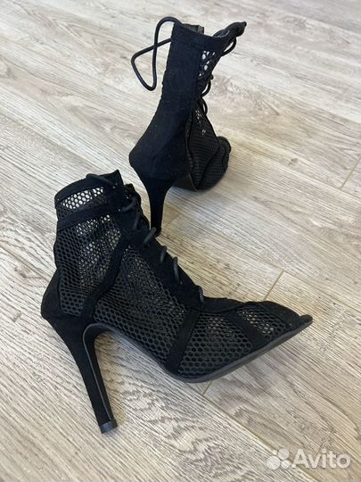 Новые ботильоны для high heels 37 размер