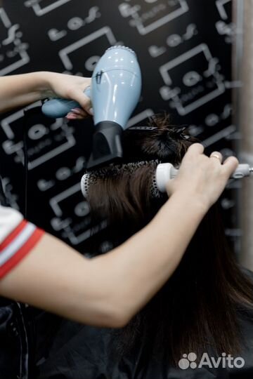 Парикмахер Колорист Окрашивание волос Стрижки