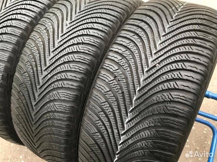 Michelin Alpin 5 215/60 R16