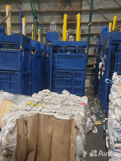 Пресс AMD для макулатуры, пленки, вторсырья, пэт