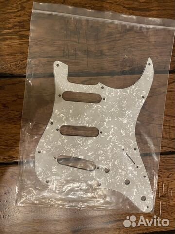 Пикгард для Stratocaster купить в Москве | Хобби и отдых | Авито