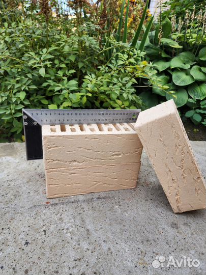 Кирпич облицовочный сливки рустика