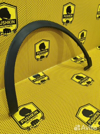 Расширитель арки крыла передний левый Renault