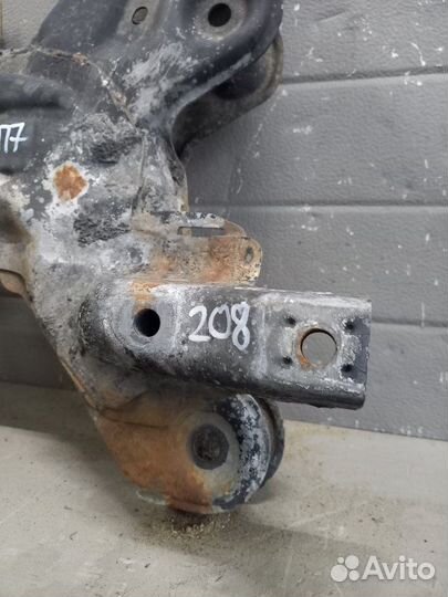 Подрамник передний Peugeot 208 EB0 2013