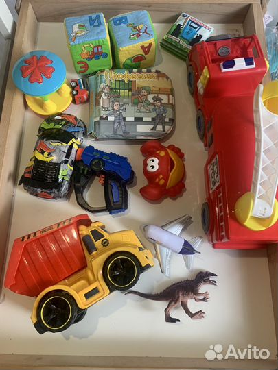 Игрушки для мальчика пакетом