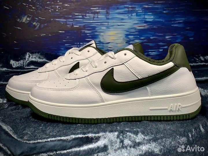 Кроссовки Nike Air Force