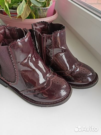 Ботинки для девочки