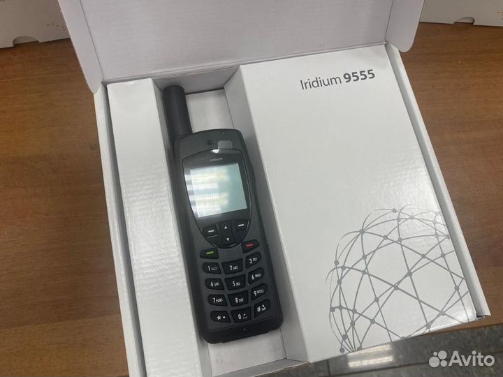 Новый спутниковый телефон Iridium 9555