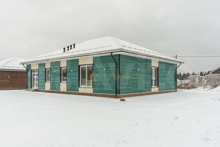 Дом 181,3 м² на участке 10 сот.