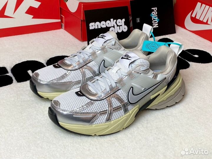 Nike V2K Summit Whitе Меtalliс Silver