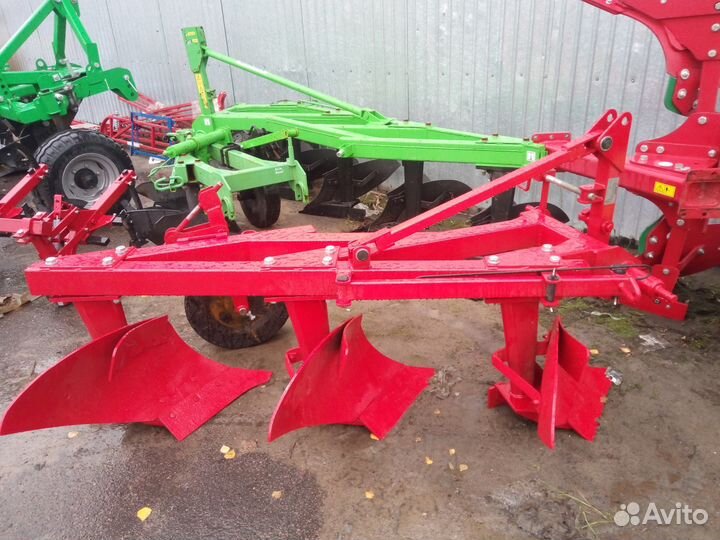 Плуг Wirax U018/3, 2021