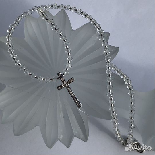 Украшение на шею