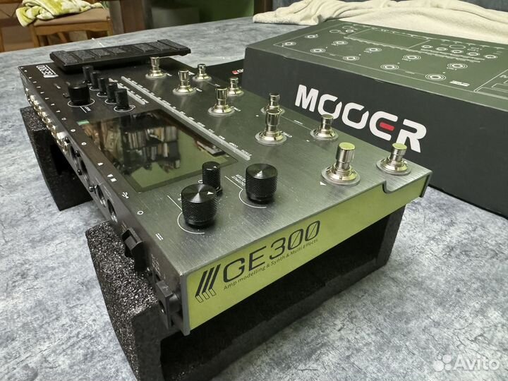 Гитарный процессор Mooer GE 300