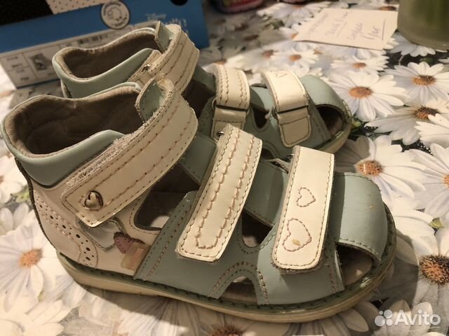 Туфли для девочки 25