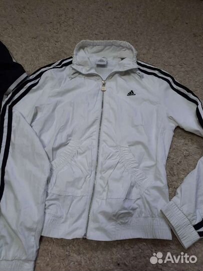 Спортивный костюм adidas 42-44