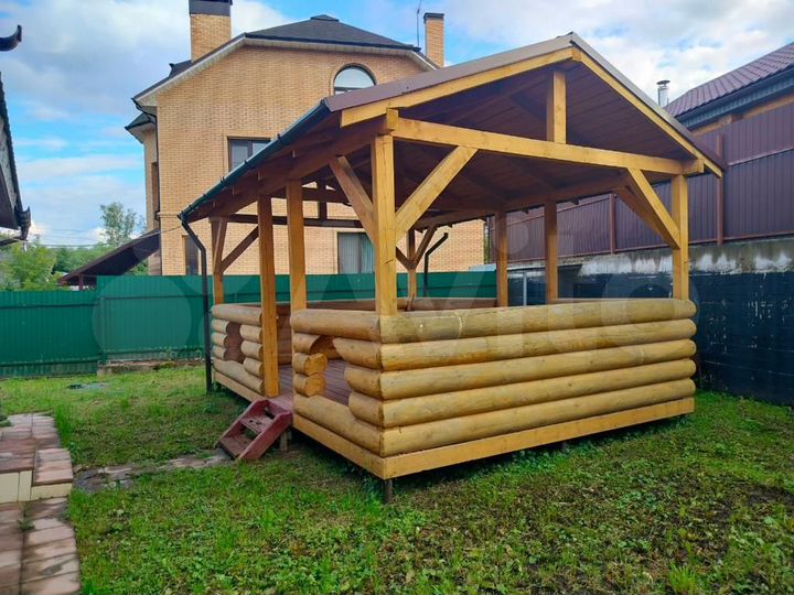 Дом 140 м² на участке 7 сот.